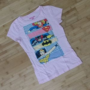 BOGO EUC DC COMICS Graphic Superhero Tee L